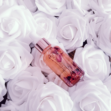 Load image into Gallery viewer, Apricot &amp; Roses Facial Serum
